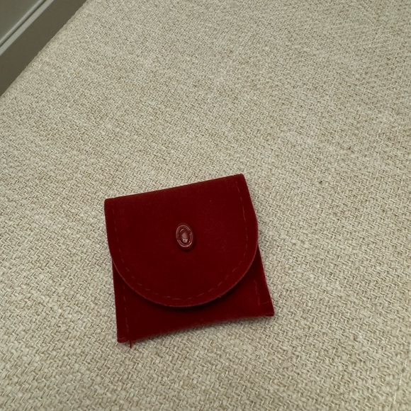 Aurate Silver Stud Earrings - Picture 3 of 4